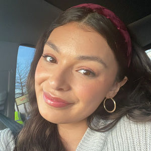 Meet your Posher, Noelle